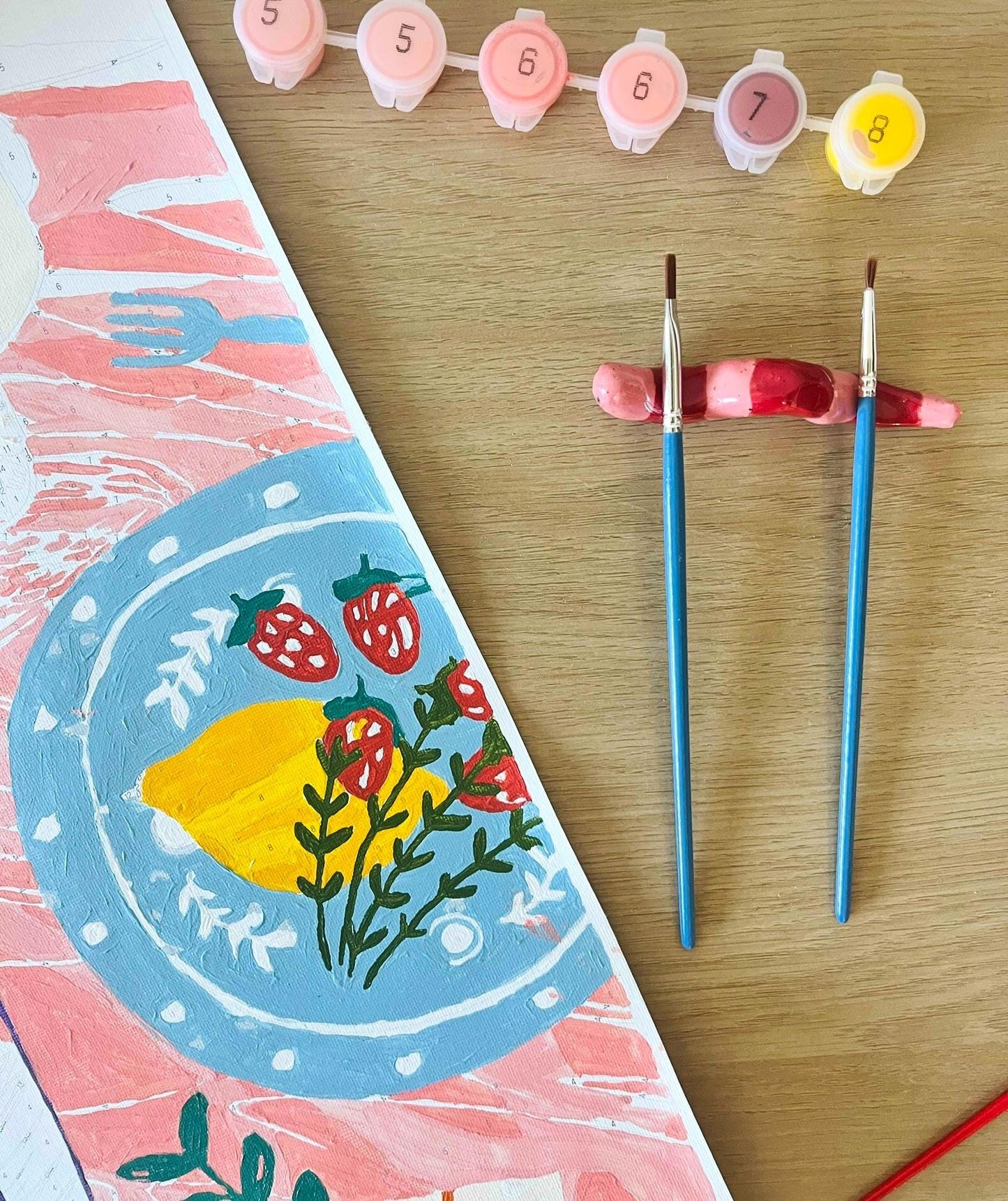 Ceramic Worm Paintbrush/Chopstick Holder