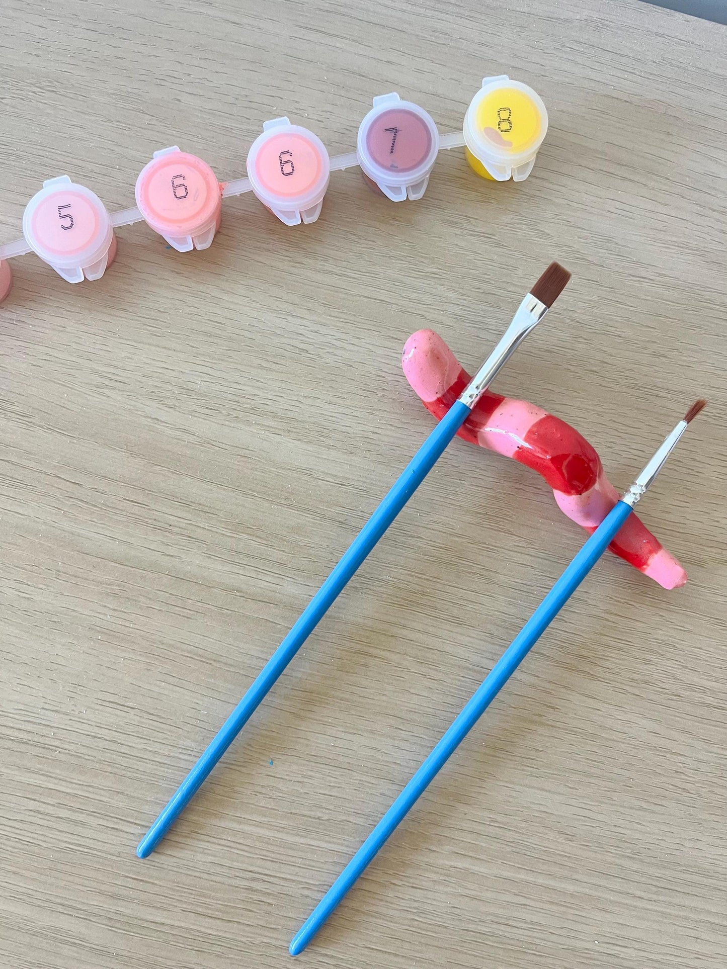 Ceramic Worm Paintbrush/Chopstick Holder